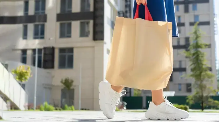 Durable nonwoven bags